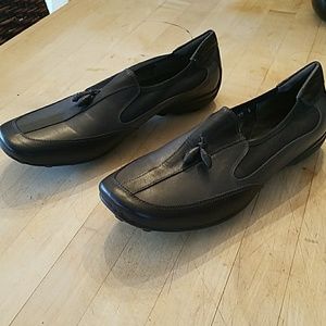 Adorable Sesto Meucci flats